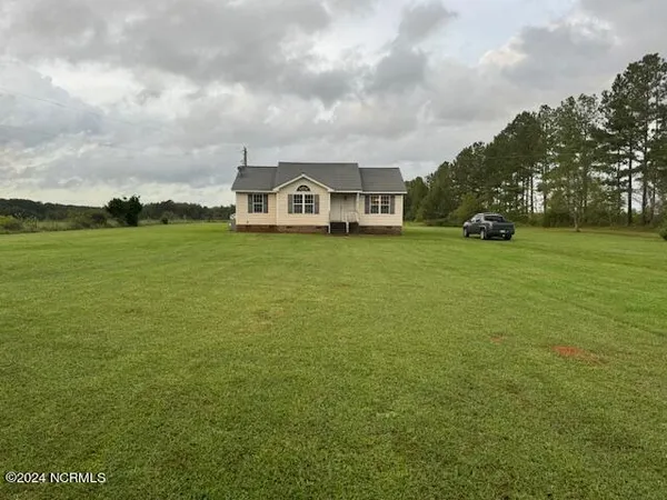 $214,900 | 736 Lynch And Hedgepeth Road, Hollister, NC 27844