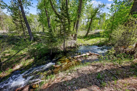 $3,850,000 | 3771 South Upper Truckee Road, South Lake Tahoe, CA 96150
