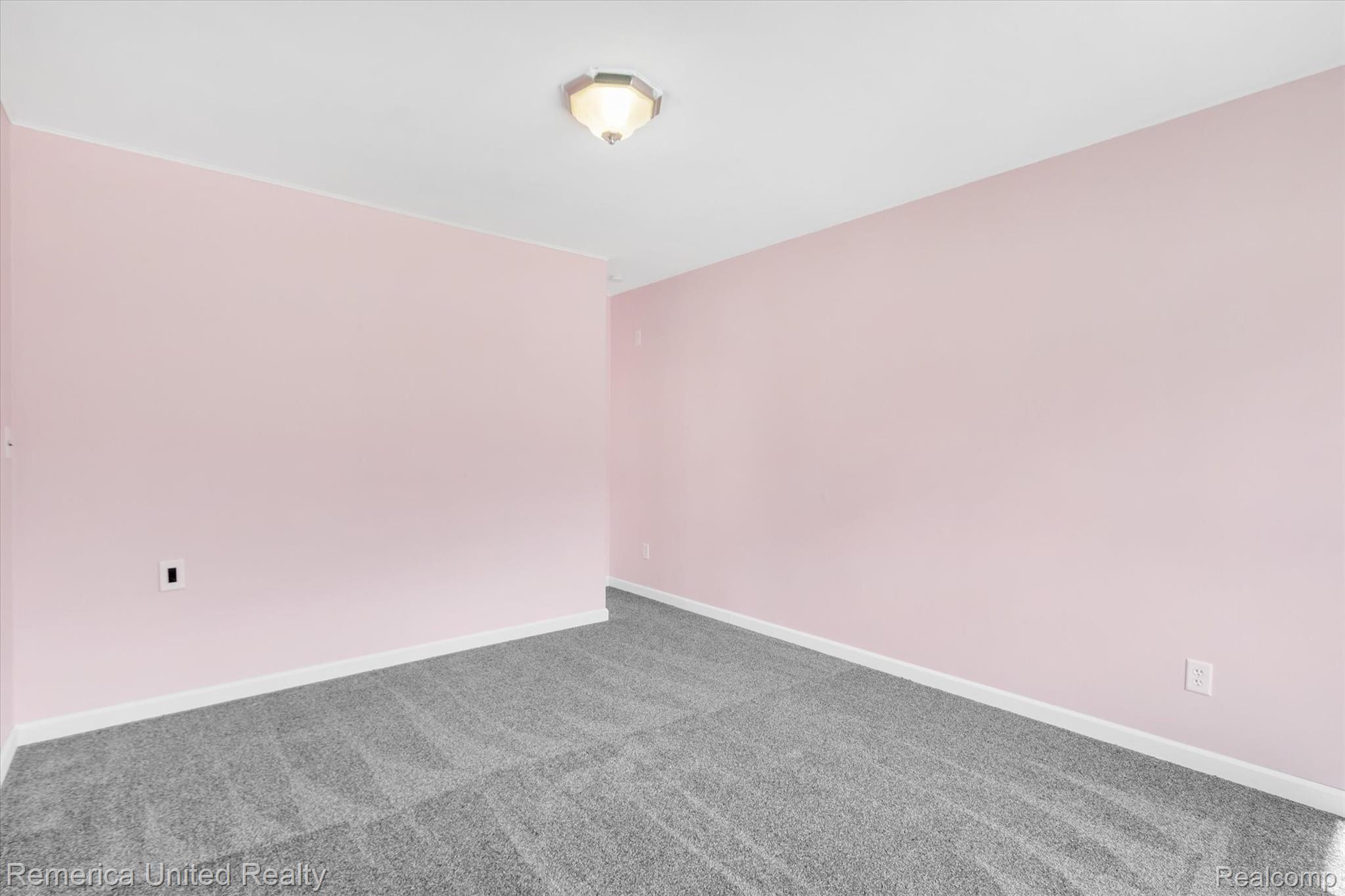37550 Walnut Street Romulus, MI 48174 - Photo 26 of 46 27-37550-Walnut-St-WindowStill-Real-Estate-Photography-27.jpg