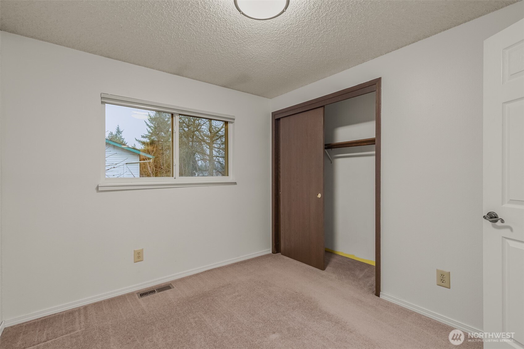 2207 Bremerton Avenue Northeast Renton, WA 98059 - Photo 23 of 40