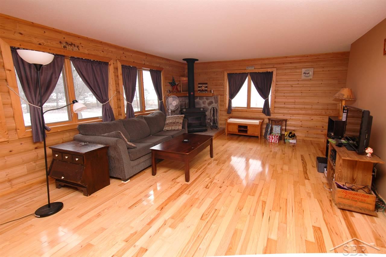 480 East Adams Road Hope, MI 48628 - Photo 10 of 17 31309213-9.JPG