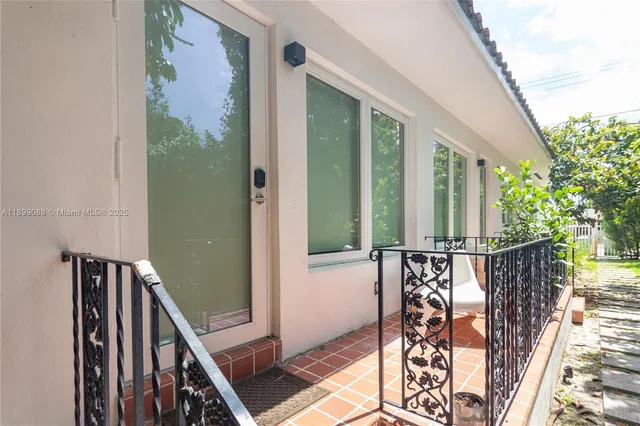 $3,650 | 523 Northeast 68th Street, Unit 1, Miami, FL 33138