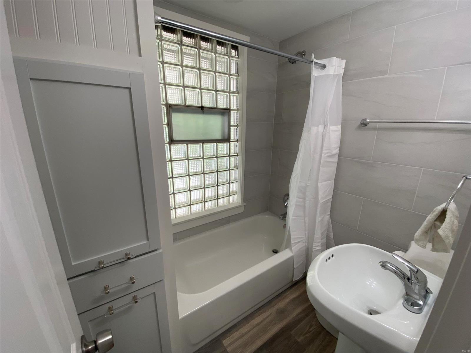 8806 Corwin Drive Jennings, MO 63136 - Photo 12 of 25