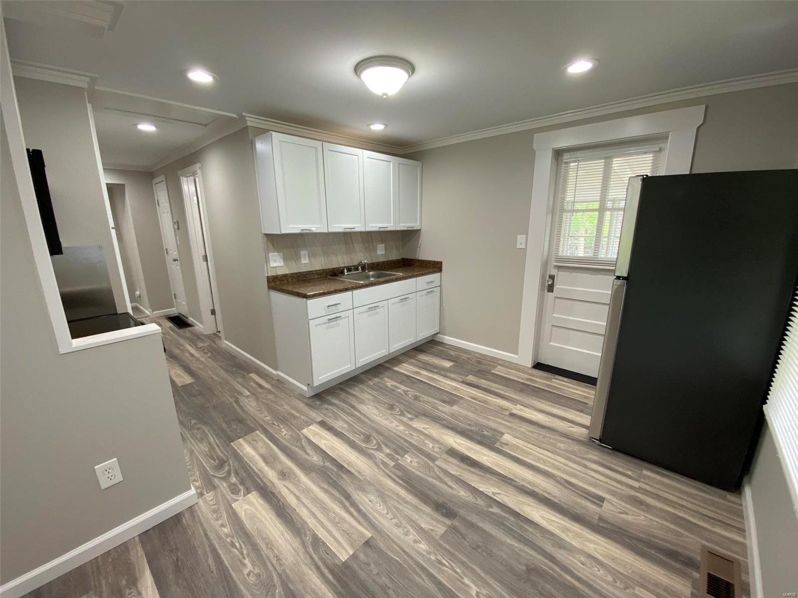 8806 Corwin Drive Jennings, MO 63136 - Photo 8 of 25