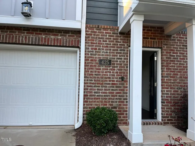 a view of outdoor space