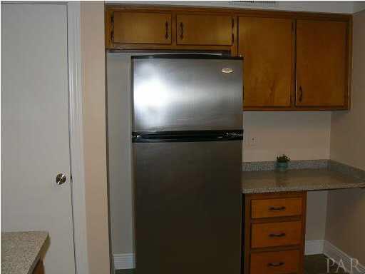 6045 Hilburn Road Pensacola, FL 32504 - Photo 7 of 18 Stainless Steel Fridge...