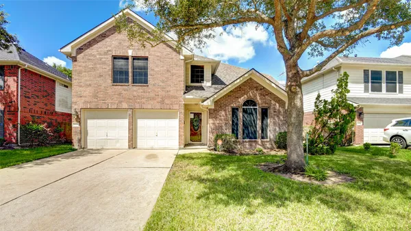 $2,400 | 2114 Whirlaway Drive, Stafford, TX 77477