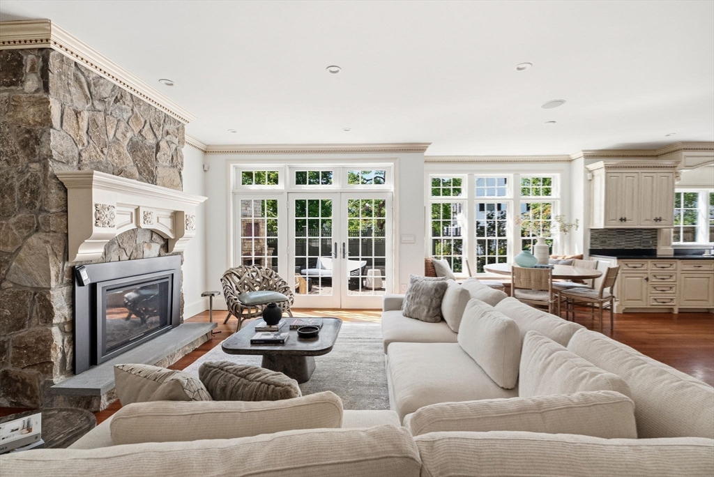 8 Valley Road Wellesley, MA 02481 - Photo 16 of 39
