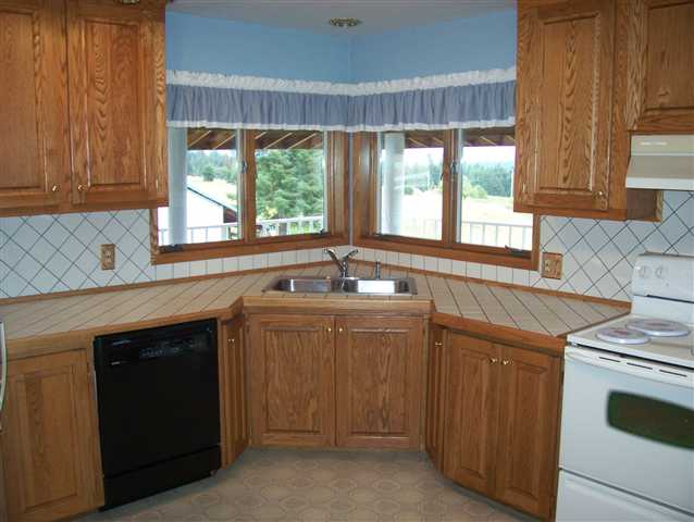 241 Bergen Road Newport, WA 99156 - Photo 3 of 9 Gallery Image 3
