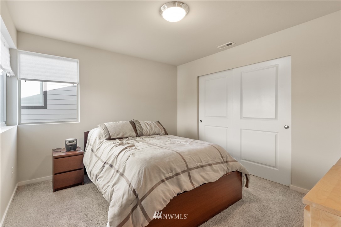 1423 South 28th Street Renton, WA 98055 - Photo 17 of 25