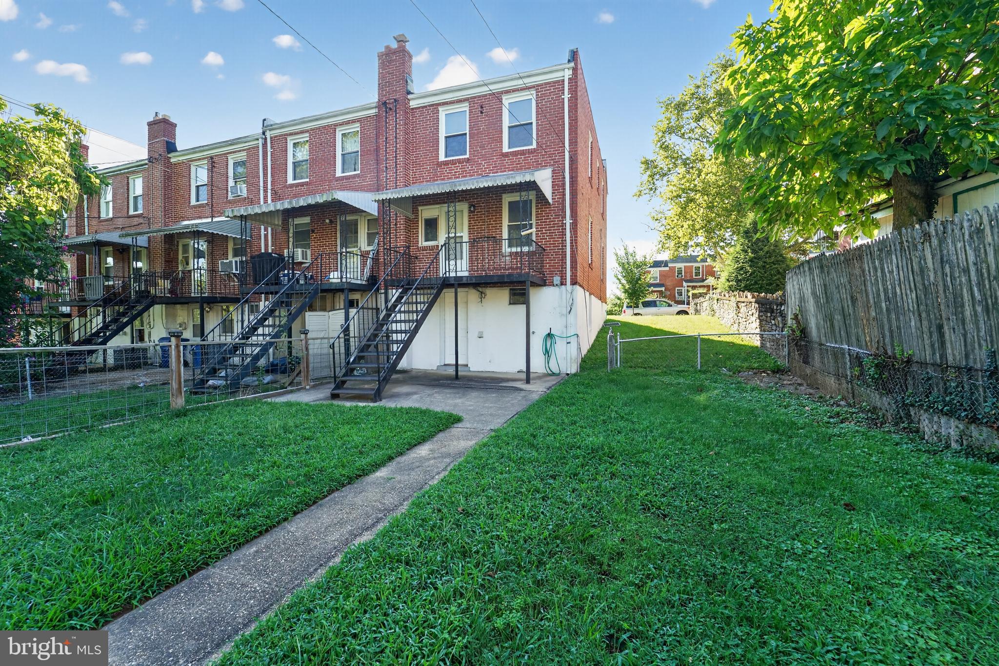 3720 Greenvale Road Baltimore, MD 21229 - Photo 27 of 28 Gallery Image 27