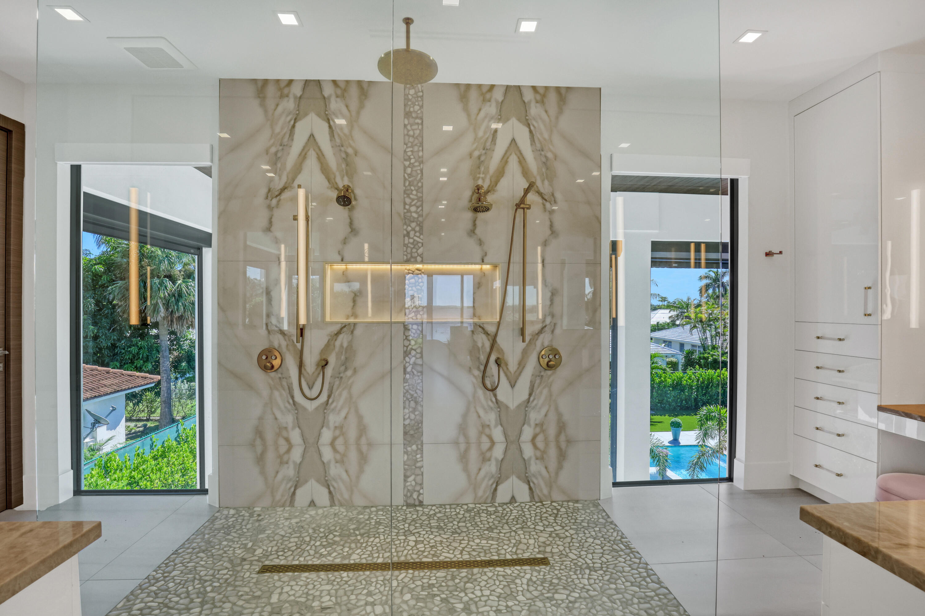 1161 Pine Point Road Riviera Beach, FL 33404 - Photo 32 of 58 1161 Pine Point (42)