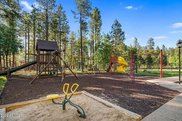 $875,000 | 6883 Buckaroo Lane, Pinetop, AZ 85935