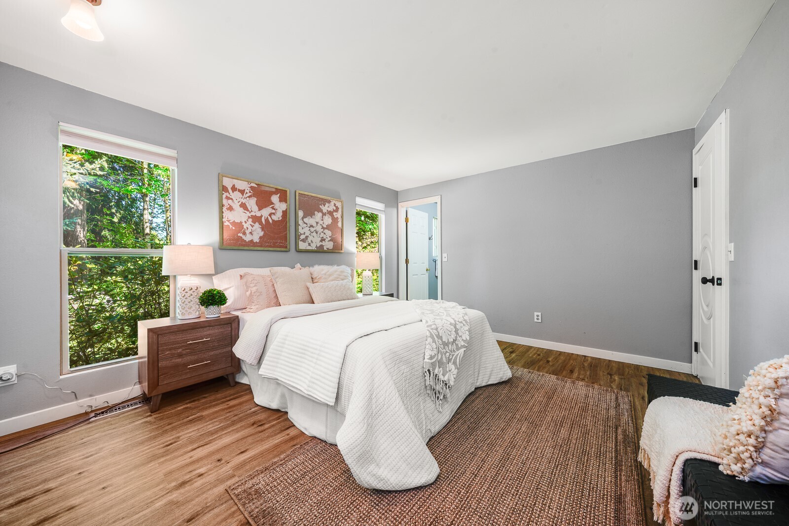 8910 Northeast 195th Street Bothell, WA 98011 - Photo 15 of 33
