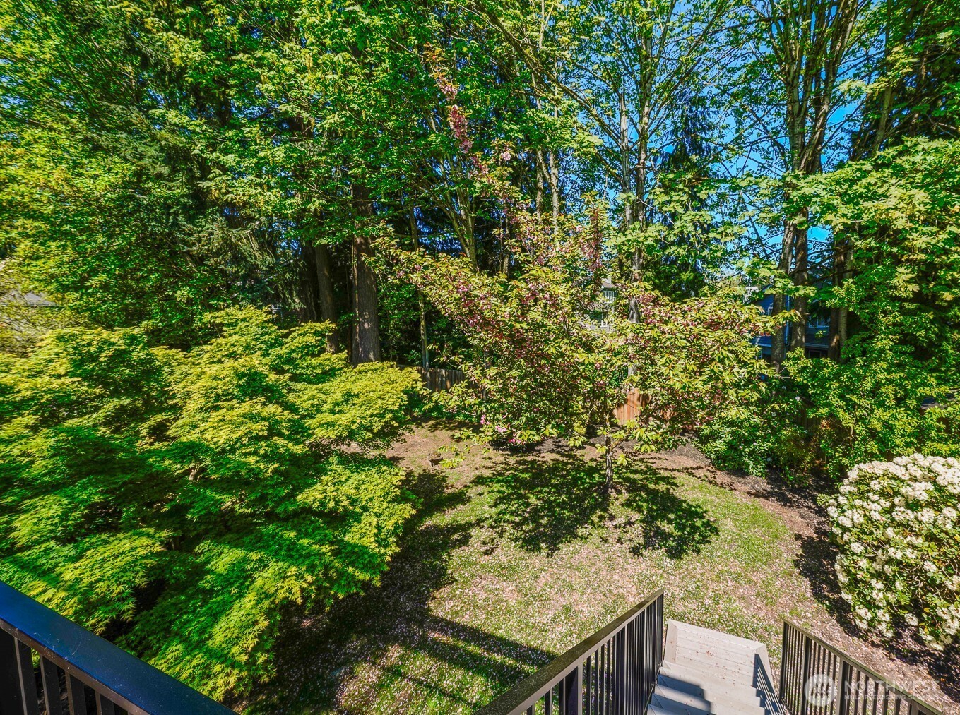 8910 Northeast 195th Street Bothell, WA 98011 - Photo 24 of 33