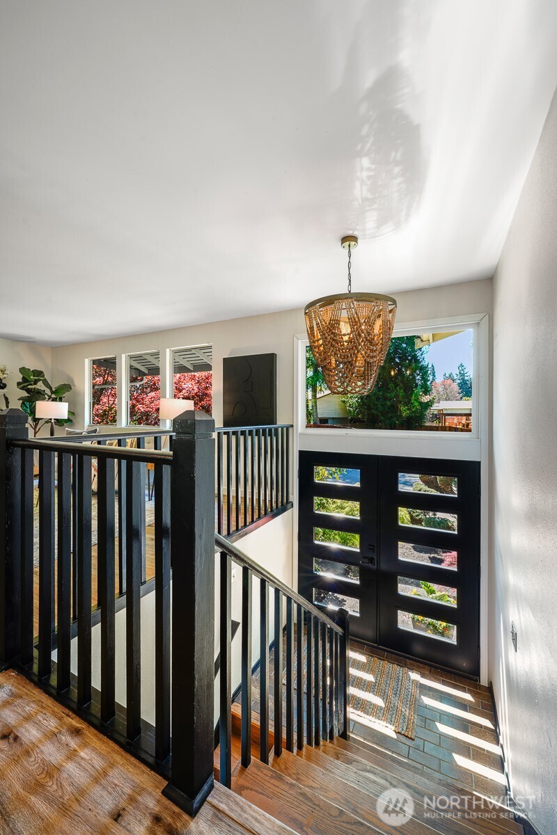 8910 Northeast 195th Street Bothell, WA 98011 - Photo 10 of 33