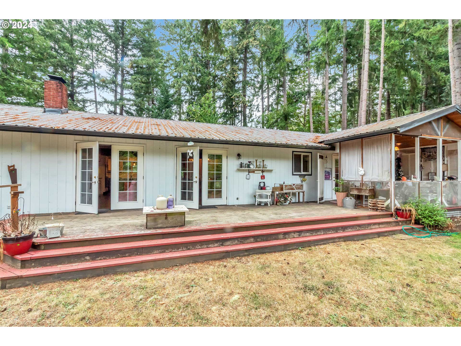 37092 Row River Road Dorena, OR 97434 - Photo 4 of 41 Gallery Image 4