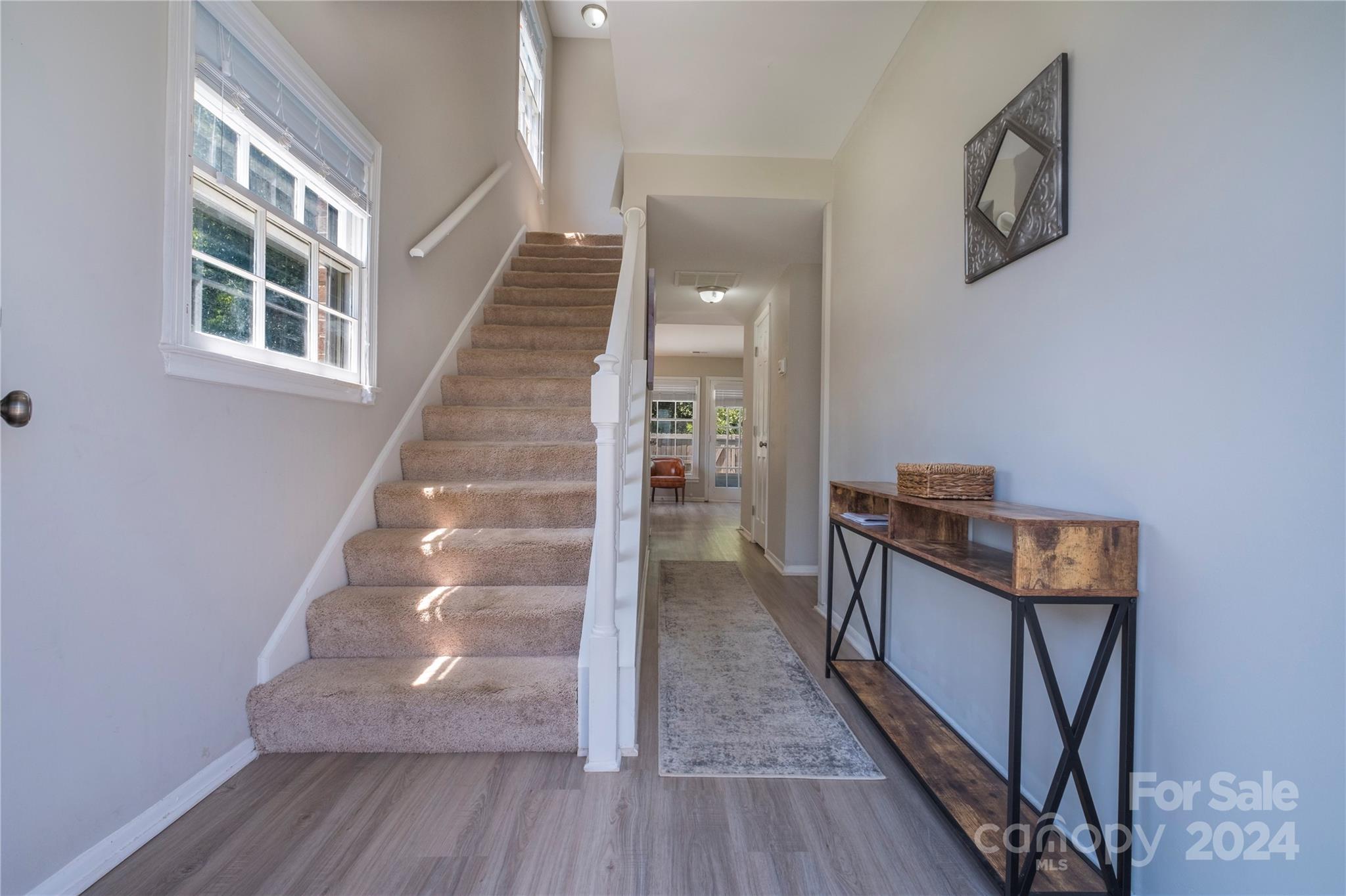 8339 Knights Bridge Road Charlotte, NC 28210 - Photo 4 of 26 Gallery Image 4