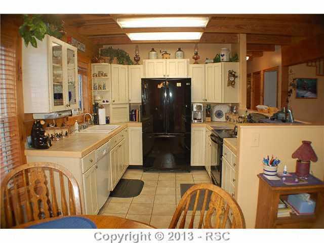 10541 Oak Lane Rye, CO 81069 - Photo 4 of 22 Gallery Image 4