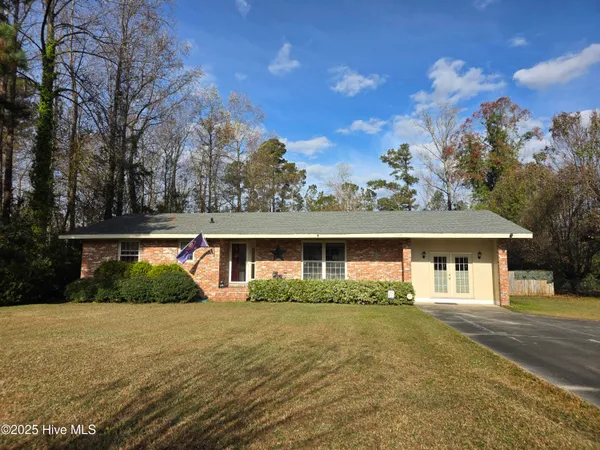 $230,000 | 88 Country Club Road, Whiteville, NC 28472