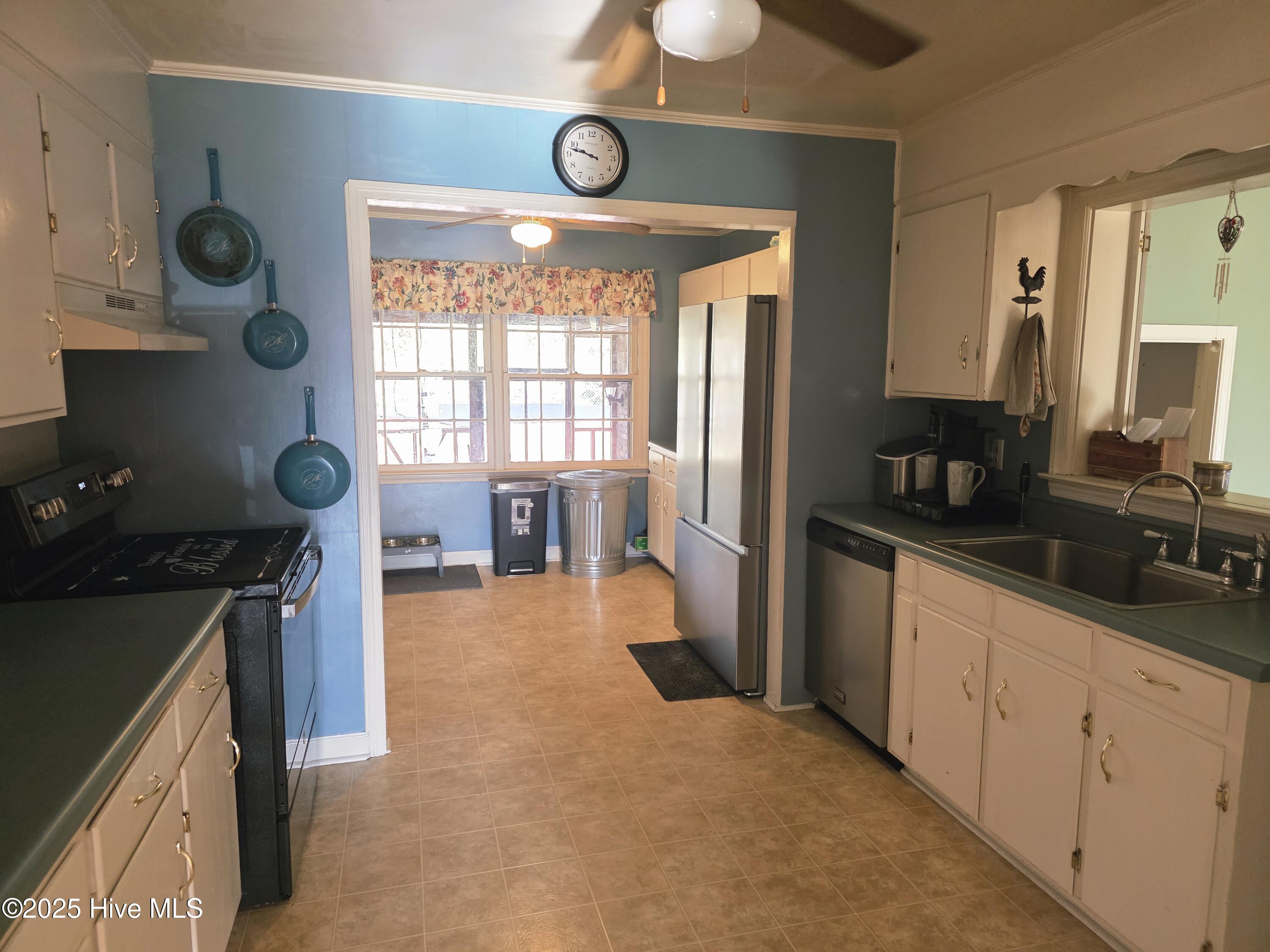 88 Country Club Road Whiteville, NC 28472 - Photo 11 of 28 34603