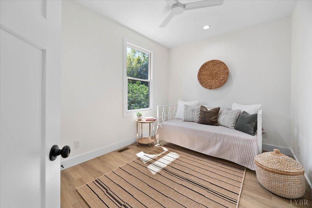 1101 Harrison Street Lynchburg, VA 24504 - Photo 51 of 66 a living room with furniture and a window