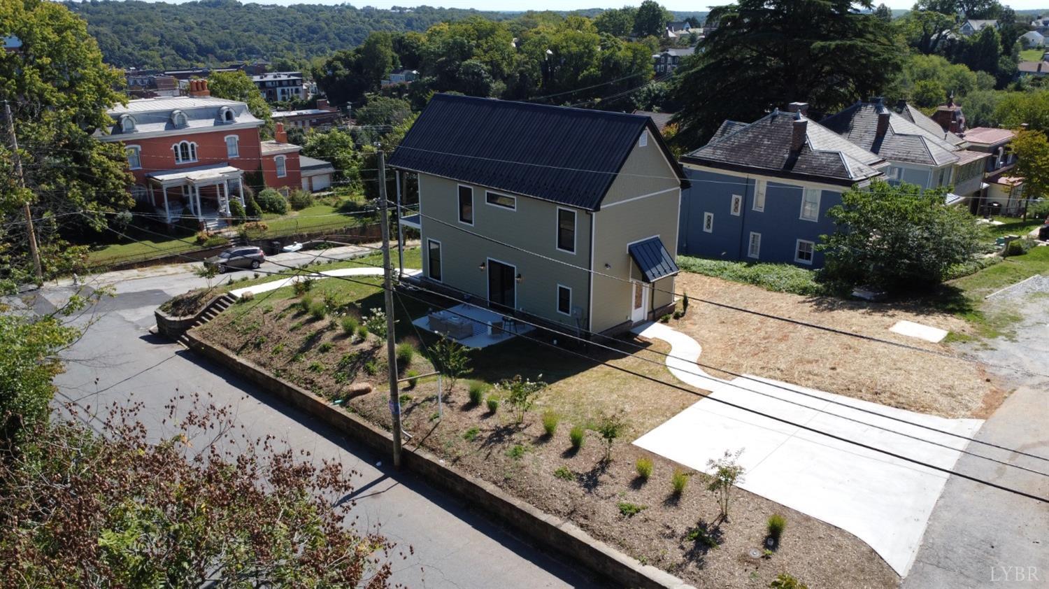 1101 Harrison Street Lynchburg, VA 24504 - Photo 65 of 66 a view of a yard with an outdoor seating