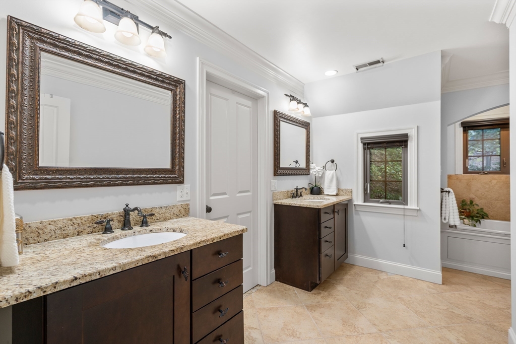 7 Henderson Road Lexington, MA 02420 - Photo 16 of 42