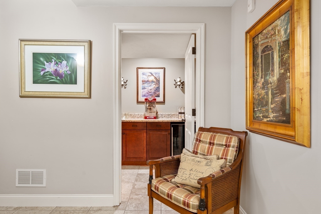 7 Henderson Road Lexington, MA 02420 - Photo 29 of 42