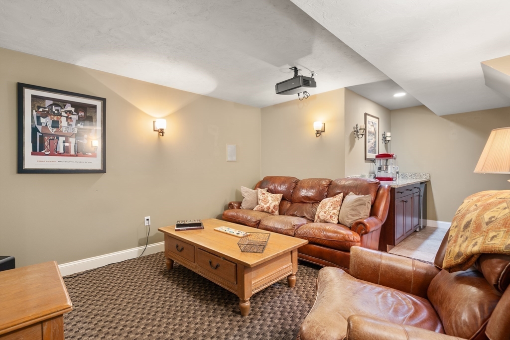 7 Henderson Road Lexington, MA 02420 - Photo 30 of 42