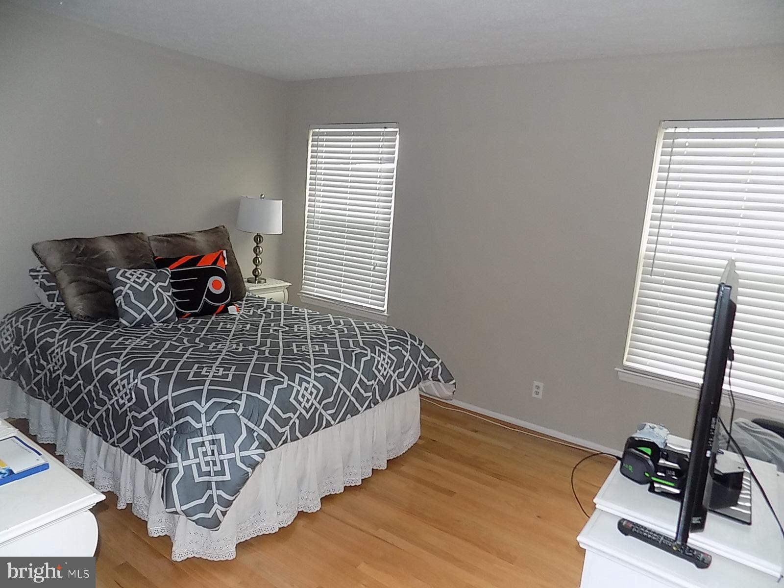 1102 Perth Road Williamstown, NJ 08094 - Photo 20 of 26 Bedroom 2