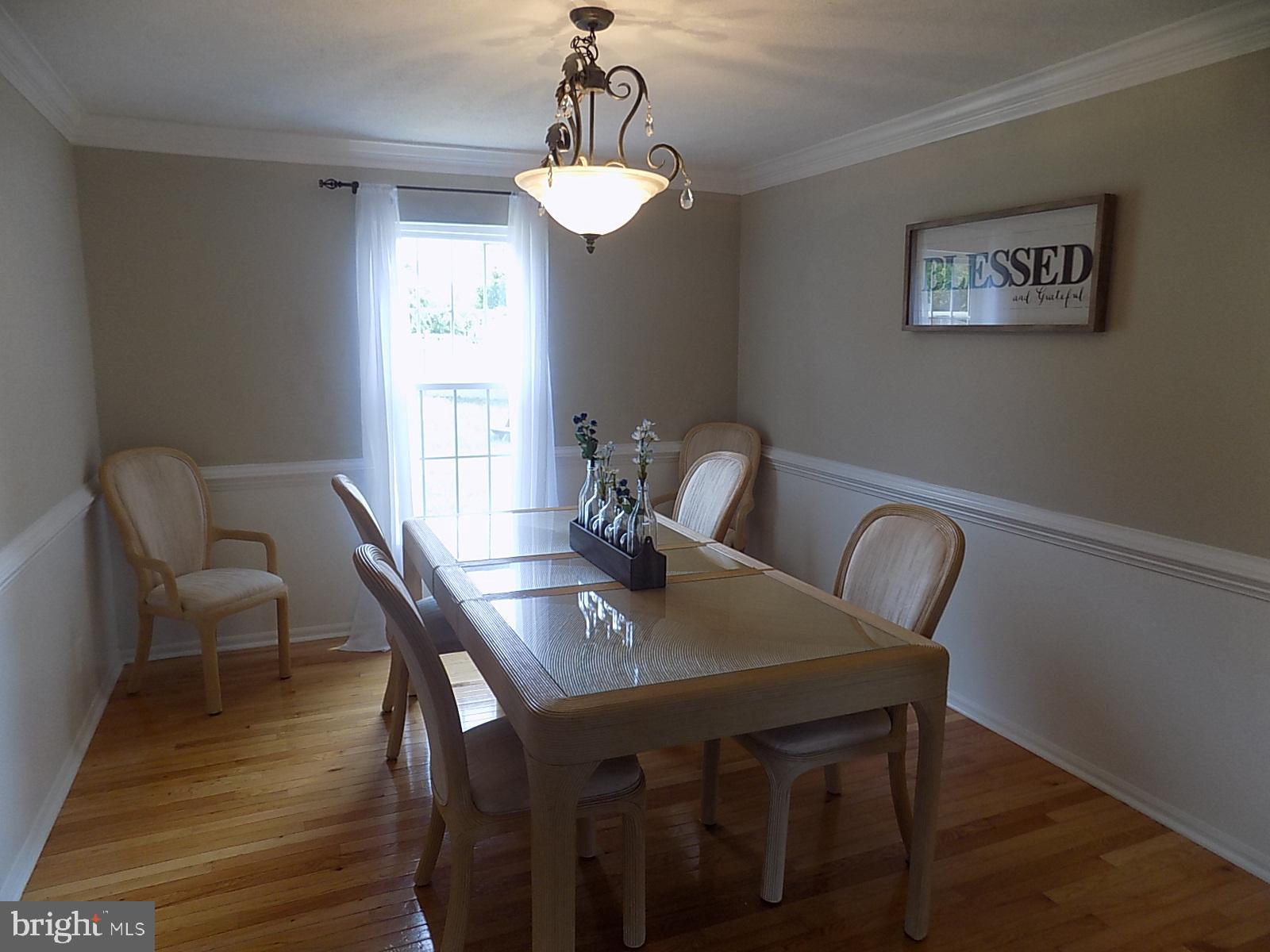 1102 Perth Road Williamstown, NJ 08094 - Photo 7 of 26 Dining Room