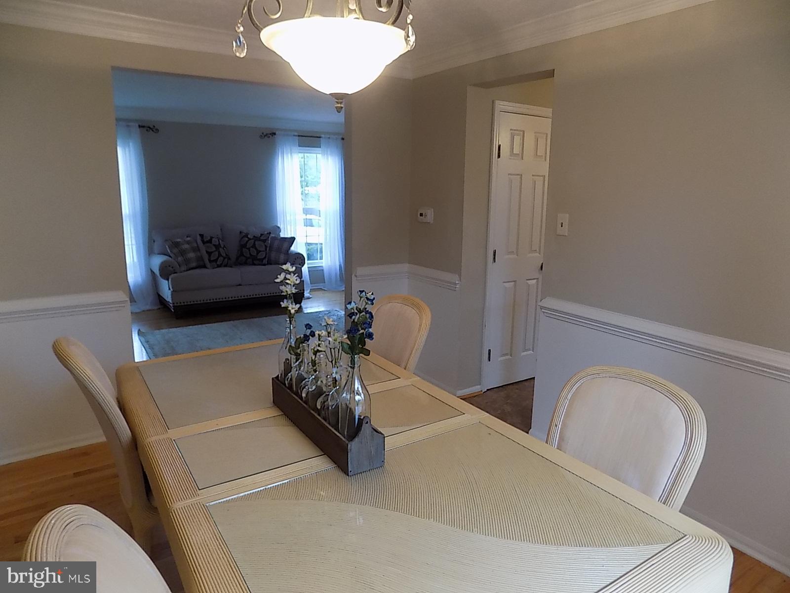 1102 Perth Road Williamstown, NJ 08094 - Photo 9 of 26 Formal DR