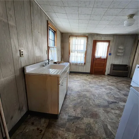 $39,900 | 335 East Market St Extension, Corning, NY 14830