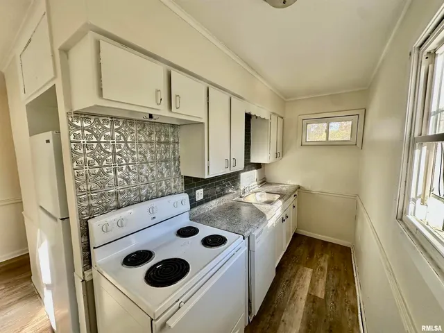 $84,900 | 1325 Mississippi Avenue, Davenport, IA 52803