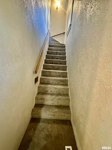 $84,900 | 1325 Mississippi Avenue, Davenport, IA 52803