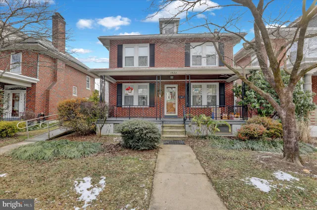 $300,000 | 1522 Delaware Avenue, Reading, PA 19610