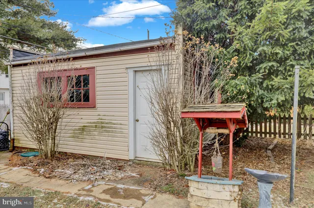 $300,000 | 1522 Delaware Avenue, Reading, PA 19610