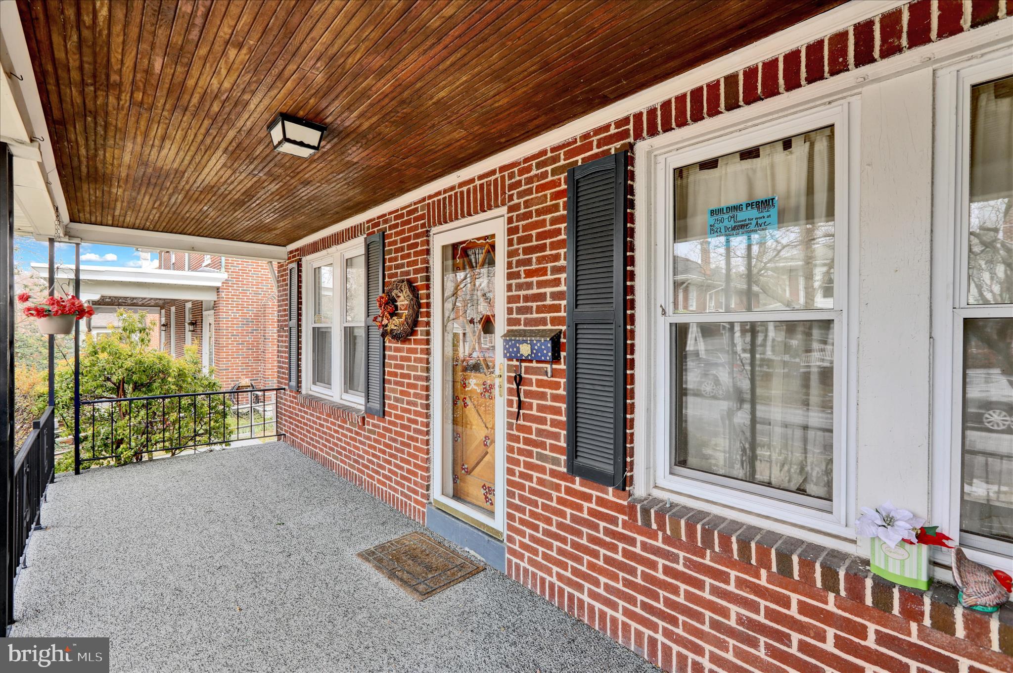1522 Delaware Avenue Reading, PA 19610 - Photo 4 of 39 a view of a balcony