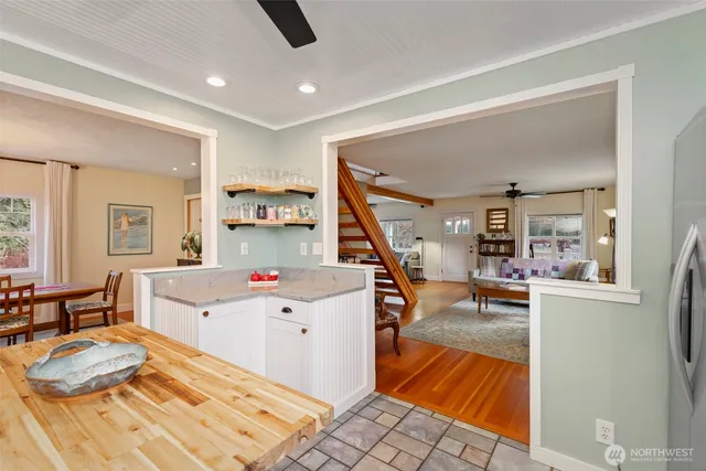 $799,000 | 8964 Northeast State Highway 104, Kingston, WA 98346