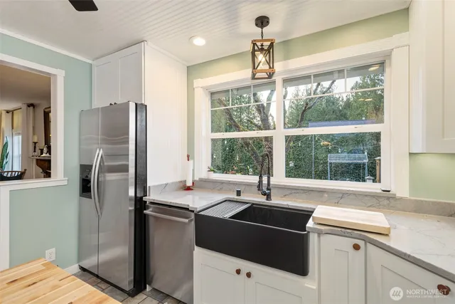 $799,000 | 8964 Northeast State Highway 104, Kingston, WA 98346