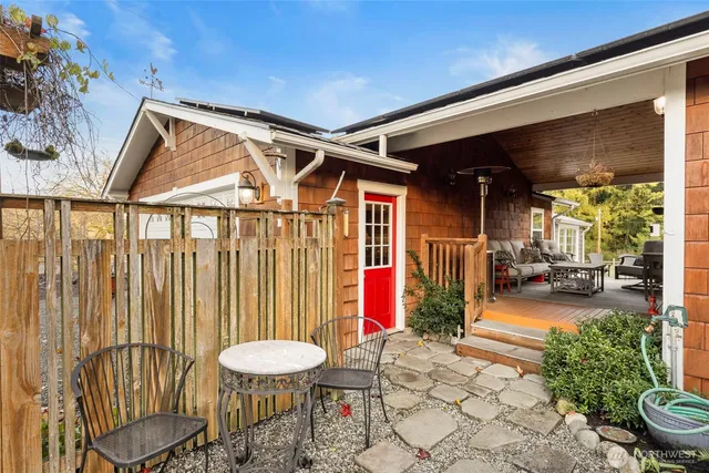 $799,000 | 8964 Northeast State Highway 104, Kingston, WA 98346