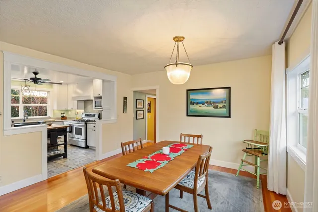 $799,000 | 8964 Northeast State Highway 104, Kingston, WA 98346