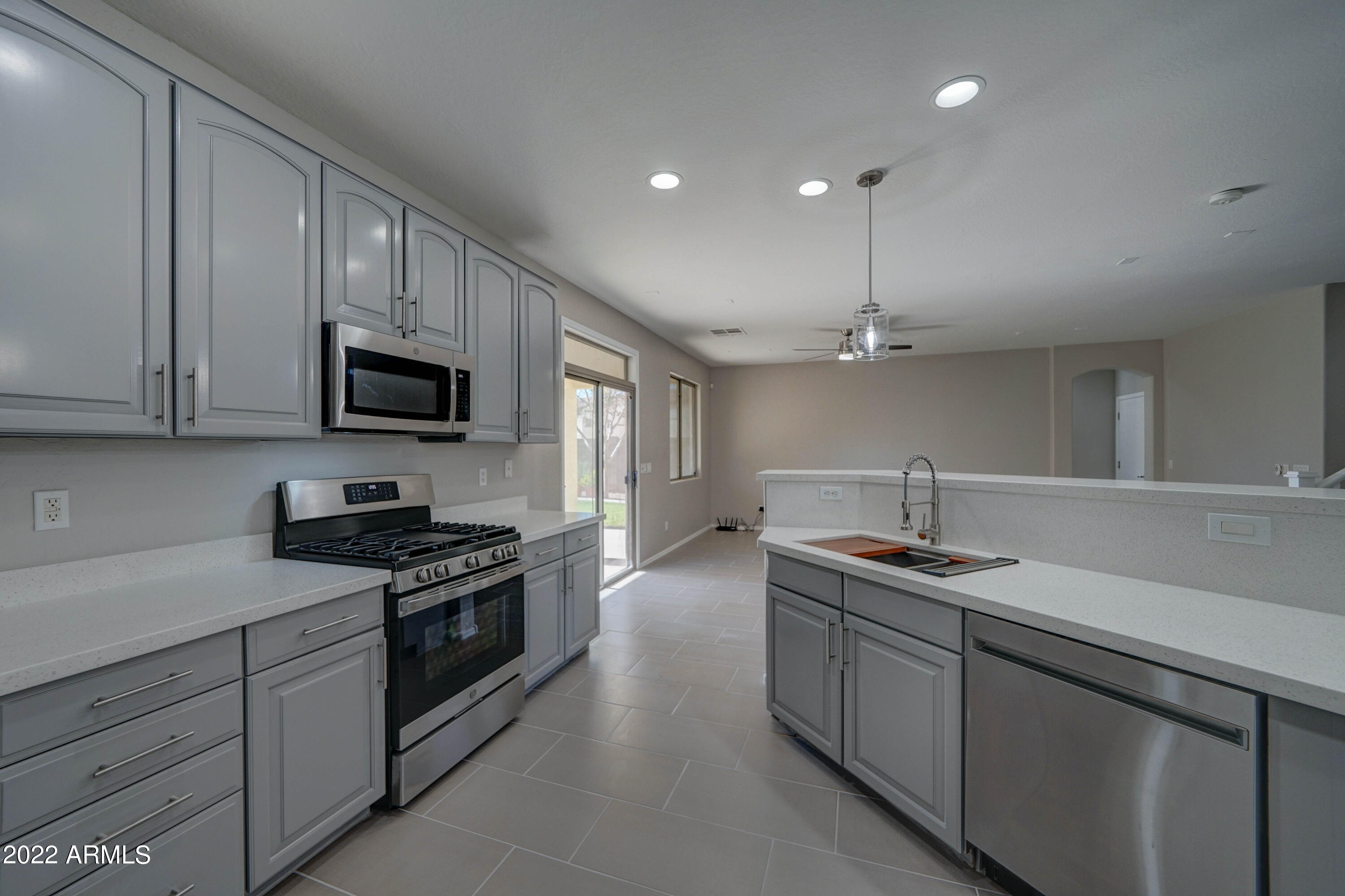 6827 West St Catherine Avenue Laveen, AZ 85339 - Photo 11 of 58 6827 W Saint Catherine Ave-13
