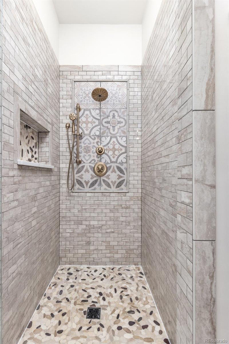 1669 Apple Valley Road Lyons, CO 80540 - Photo 43 of 48 a bathroom with a shower