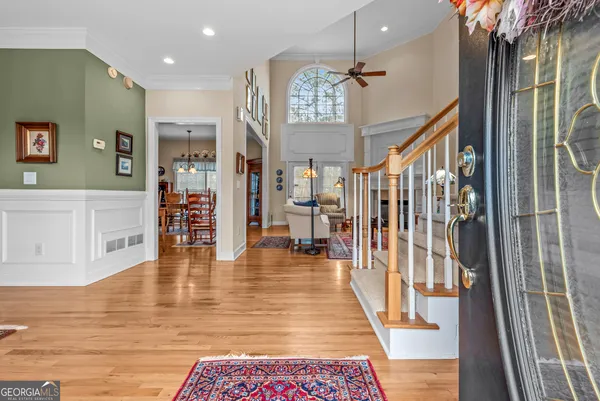a view of a living room