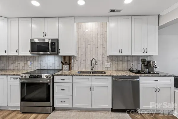 $499,000 | 345 Northwest Drive, Davidson, NC 28036