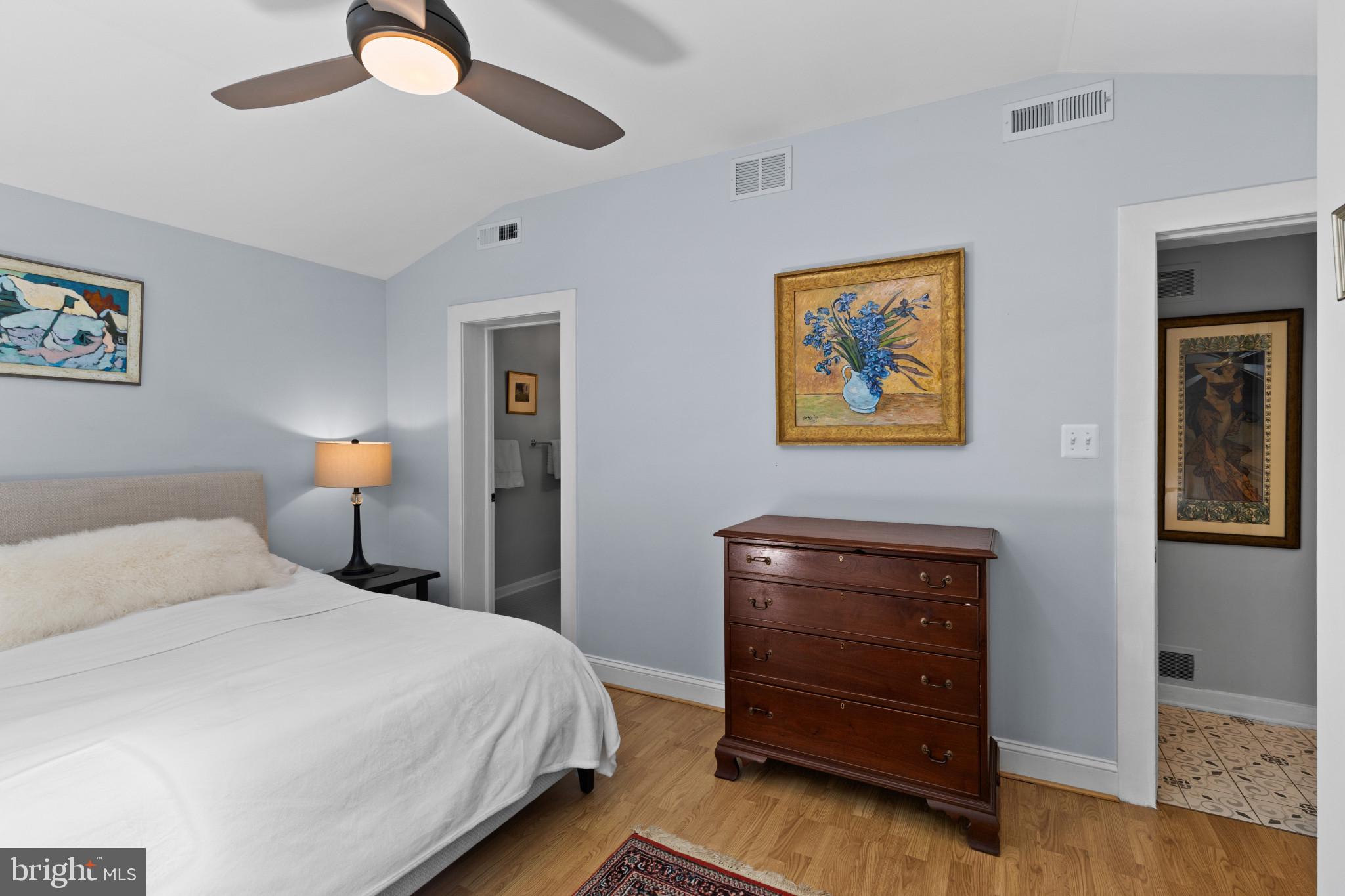 310 Epping Way Annapolis, MD 21401 - Photo 16 of 42 Main level Primary bedroom with en suite bath
