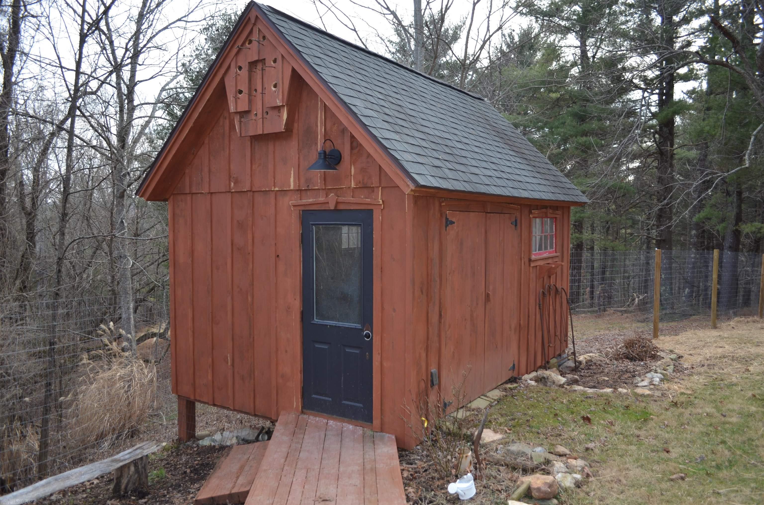 2391 Lick Ridge Road Northeast Check, VA 24072 - Photo 10 of 61 Gallery Image 10