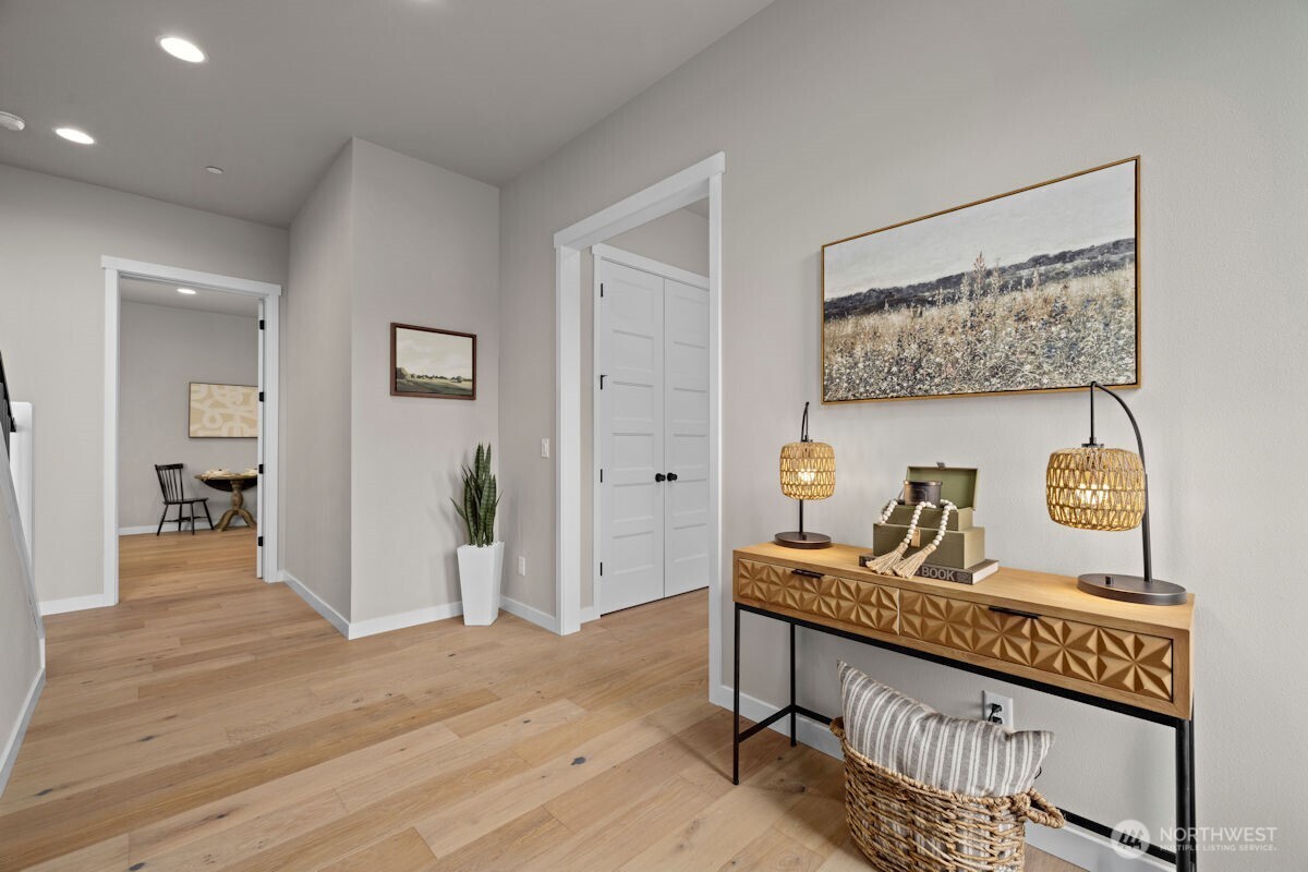 7853 South 132nd Street Seattle, WA 98178 - Photo 12 of 38